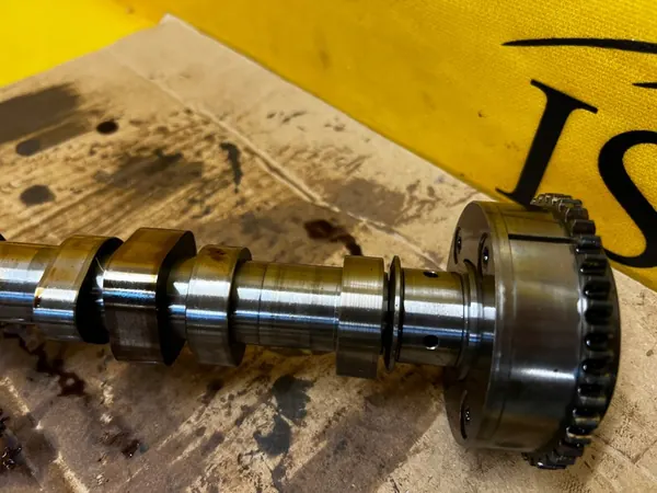 Renault 1.3 TCE Kamaxelset H5HB470 image 4