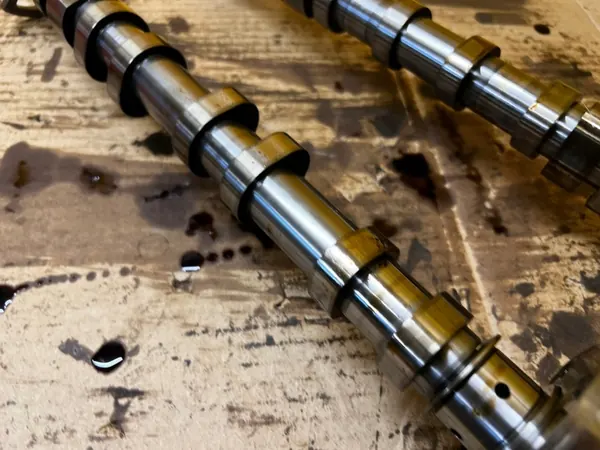 Renault 1.3 TCE Kamaxelset H5HB470 image 7