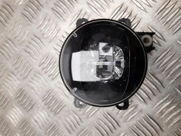 Faro Halógeno Derecho Renault Clio IV OEM 261507170R image 2