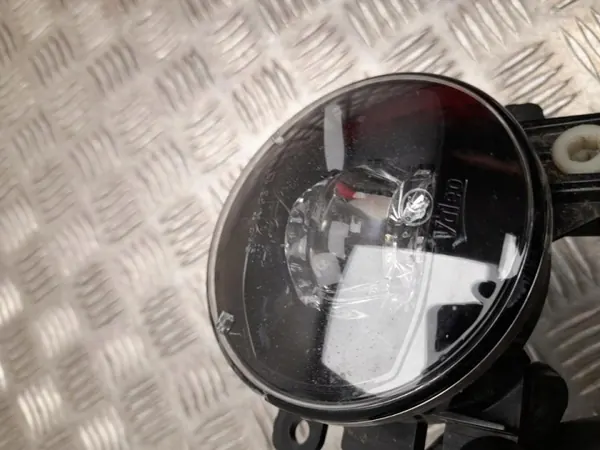 Faro Halógeno Derecho Renault Clio IV OEM 261507170R image 4