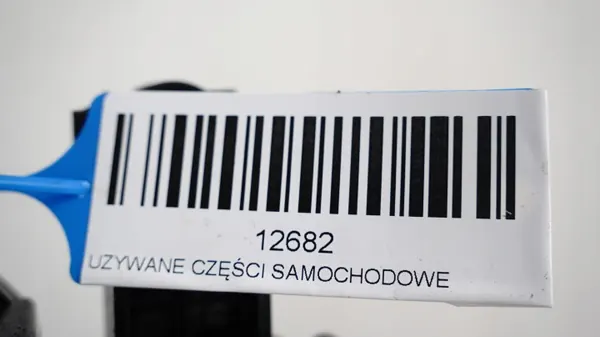 OEM 360180039 Ruitenwissermotor achter VW Passat B7 image 3