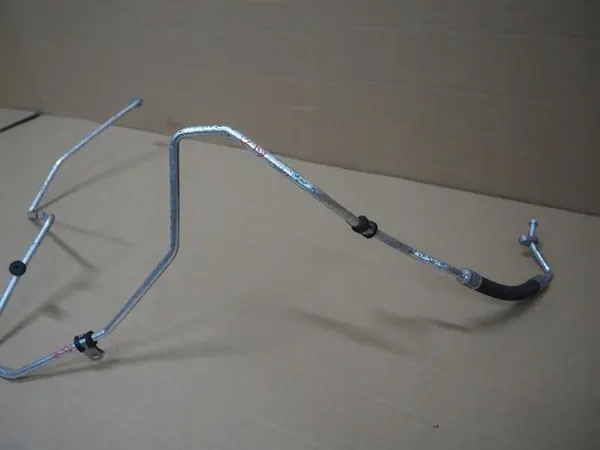 AC Hose Dacia Sandero I 1.4 8V image 2