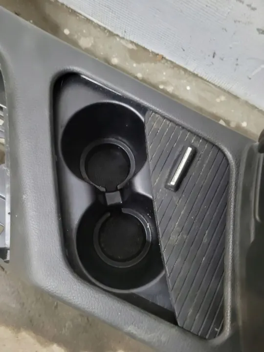 Middenconsole armsteun Kia Optima III OEM 846102T070 image 4