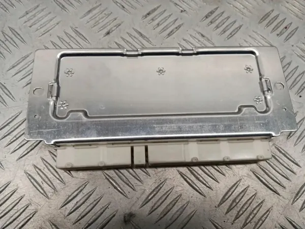 Module de contrôle Mercedes SL R231 OEM A2319008702 image 5