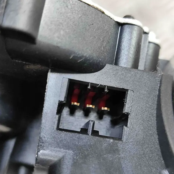 Fiat 500 2024 Heckwischermotor image 6