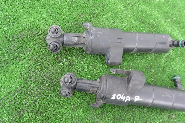 Lavaparabrisas Original Mercedes Clase C W204 image 4