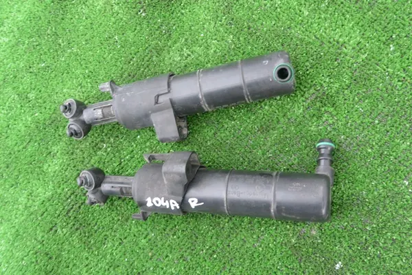 Lavaparabrisas Original Mercedes Clase C W204 image 5