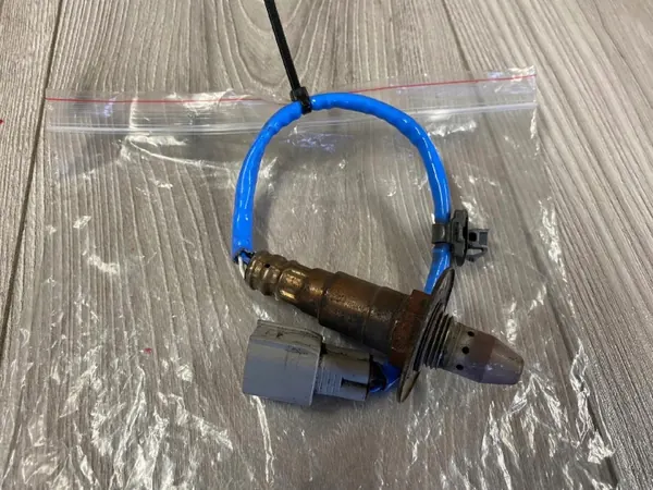 OEM 22641AA670 Lambda-anturi Subarulle image 2