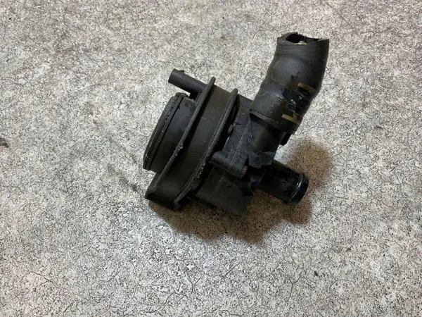Vattencirkulationsmotor OEM 0392023211 Skoda Superb III image 4