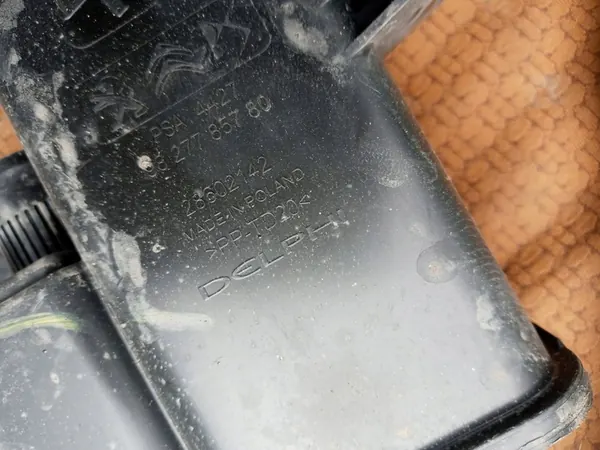 Filtre à charbon Peugeot 3008 II 5008 II C5 Aircross image 2