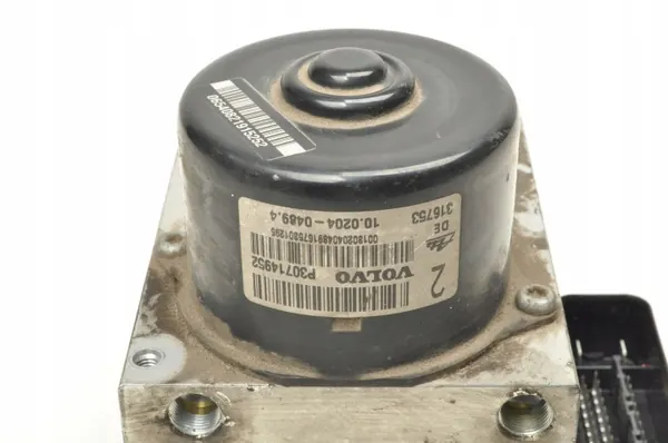 Pompe ABS d'occasion OEM 30714952 pour Volvo V70 II image 5