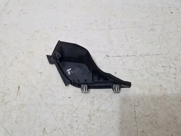 Cadillac Escalade IV 2014 Cache Coulisse Droit OEM 2279953 image 4