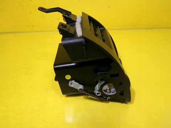 OEM DRC99537 Höger framluftgall Volkswagen image 4