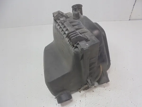 VW GOLF 3 MK3 Ilmansuodattimen Kotelo 1H0129607BJ image 2