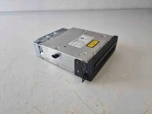 Mudador CD BMW X5 E70 OEM 9125237 - Usado image 3