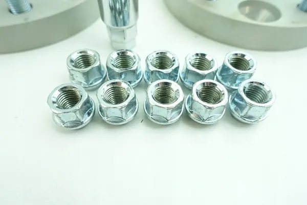 Élargisseurs de roues Kia Ceed Soul Venga Sorento 20mm Eibach image 3