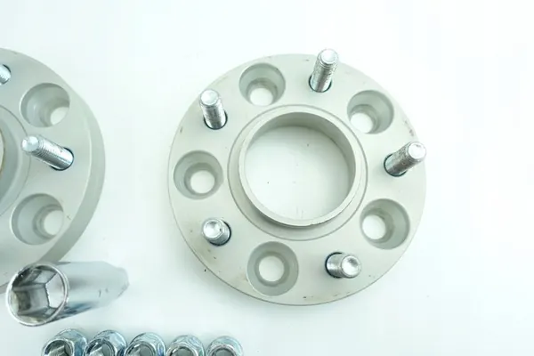 Élargisseurs de roues Kia Ceed Soul Venga Sorento 20mm Eibach image 5