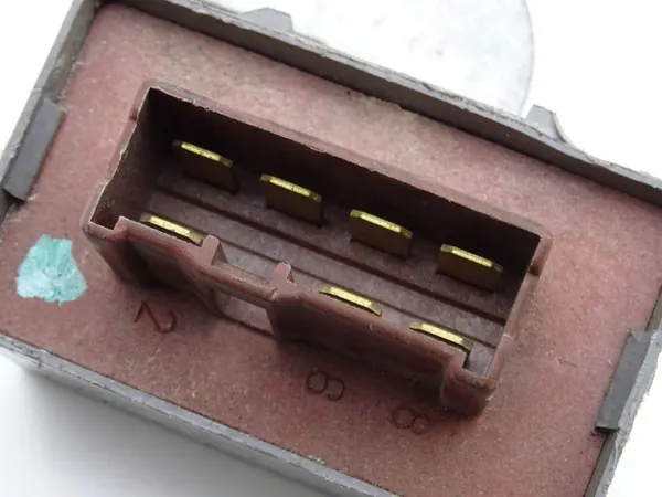 Module relais pompe à carburant OEM DRC97641 Honda Accord image 3