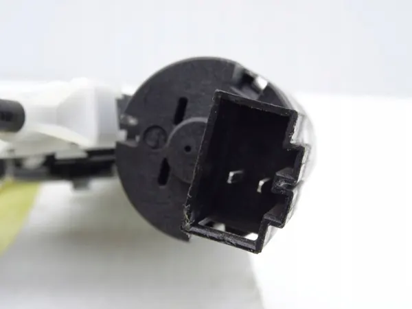 Moteur de réglage lombaire OEM DRC96689 pour VW Passat B6 image 9