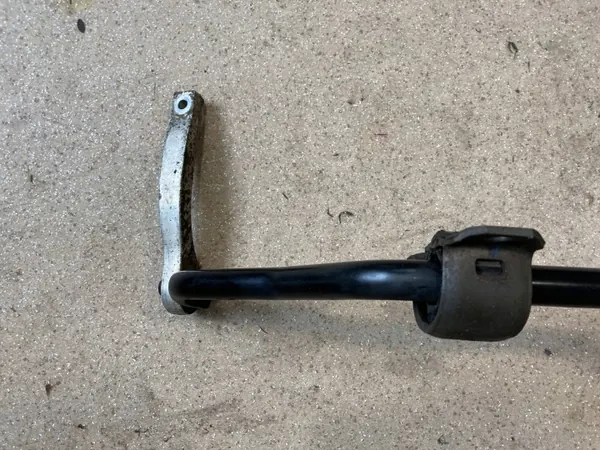 OEM 4M0511305BE Bakre stabiliseringsstag för Audi Q7 image 4