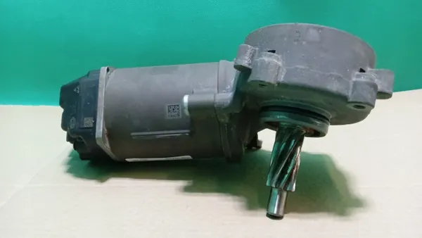 Moteur de direction OEM 5Q0909144T pour Skoda Octavia III image 7