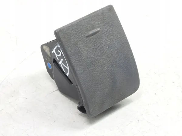 Vito Viano W639 Bekerhouder OEM A6396800458 2K image 4
