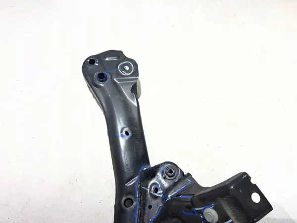 Carro Delantero Tesla OEM 1044531-01-B Usado image 4