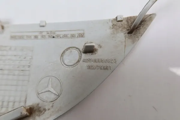 Mercedes W204 Dragkrokstäck OEM 2048850823 Bak image 4