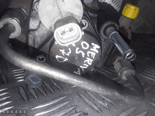 Brandstofpomp Opel Meriva A 2005 1700tdci OEM 97313862 image 6