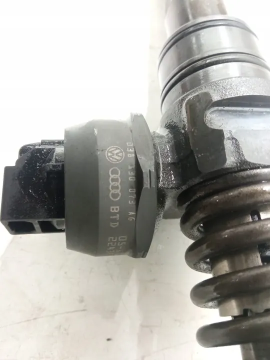 Vindrutetvättspump OEM 038130073AG för VW Touran image 4