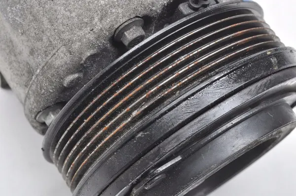 HYUNDAI KONA I30 III 2.0N Compresseur de Climatisation 97701-G8000 image 8