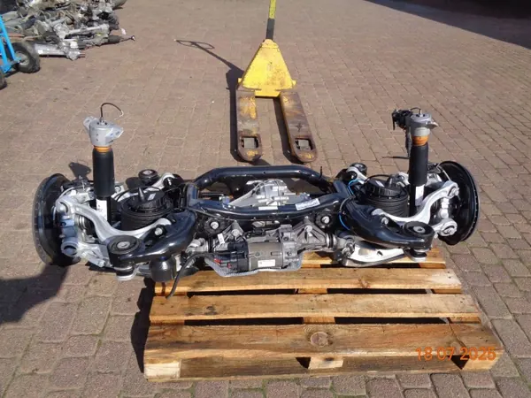 Poche suspension air Audi Q7 4M OEM 4M0616002AK Occasion image 6