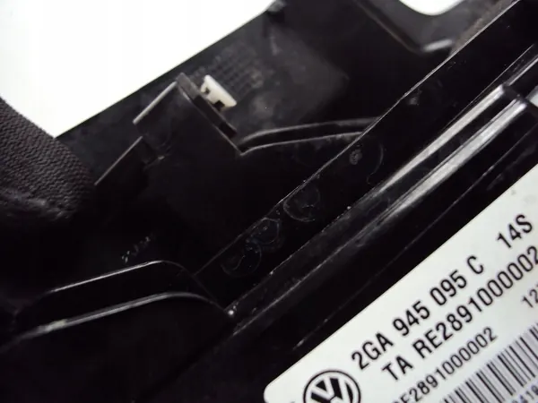 VW T-ROC LUZ TRASERA IZQUIERDA LED image 5