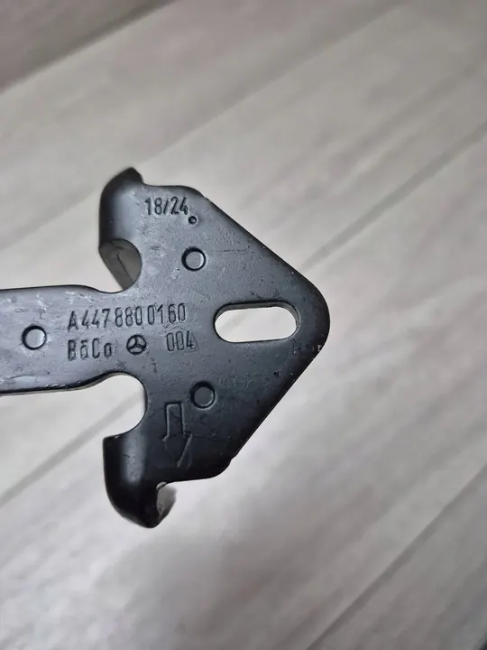 Mercedes Vito Motorhuv A4478800160 image 3