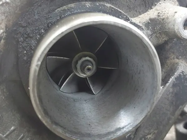 TURBOLADDNING VOLKSWAGEN TRANSPORTER T4 1.9 TD image 5