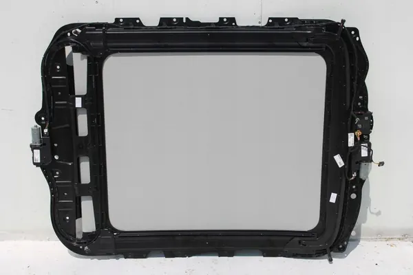 Toit Vitré Panoramique Solaire Audi E-Tron OEM 83A877041 image 6