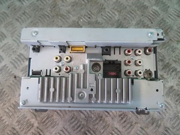 Pioneer AVH-4400BT Radio Navigatie OEM 07356610270 image 5