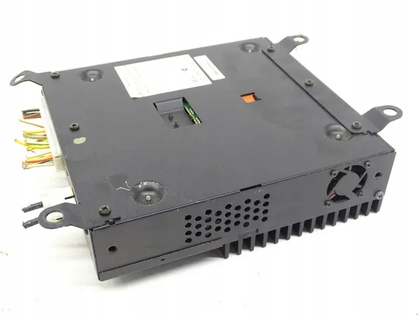 Äänivahvistin Jaguar XJ X350 image 3