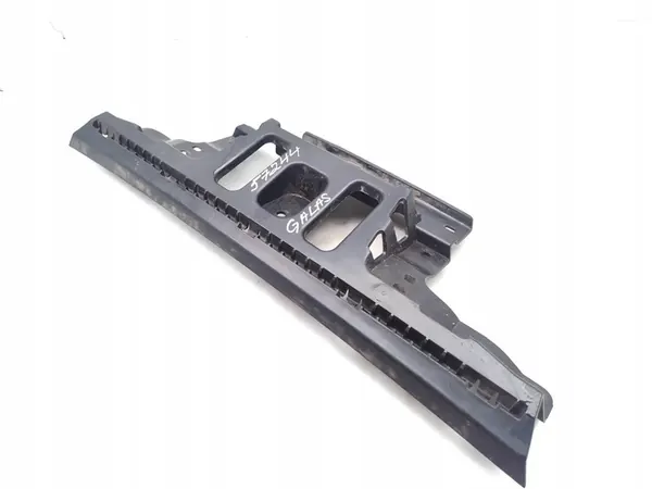 Suporte de para-choque traseiro Citroen C3 2022 Hatchback image 2