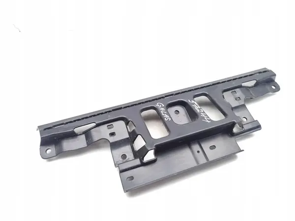 Suporte de para-choque traseiro Citroen C3 2022 Hatchback image 3