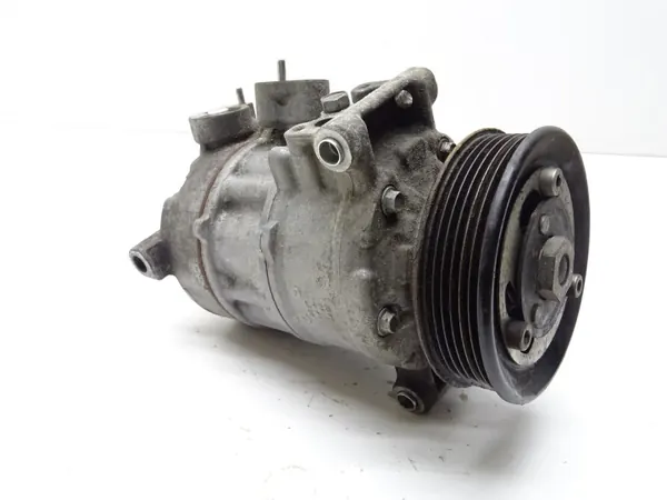 Compressor AC usado OEM 5Q0820803D para VW/Audi image 4