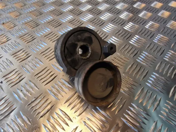 Tensor de correa alternador OEM 077903133F para Audi A8 image 2