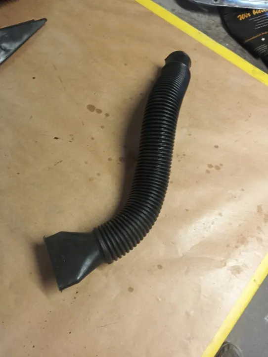 Conduit de ventilation tableau Opel Commodore A Rekord C OEM 2899948 image 2