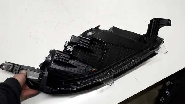 MITSUBISHI L200 TRITON 19- FARO IZQUIERDO LENTE - BUEN ESTADO image 9