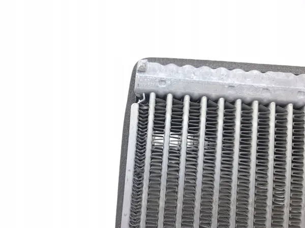 Hyundai Ioniq 2022 lämmönvaihdin ilmastointi OEM AMD185710 image 10