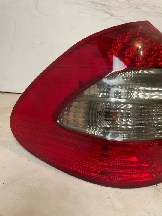 Vänster bakljus Mercedes W211 Lift image 6