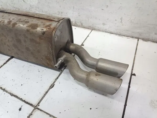 Audi OE Auspufftopf OEM 6R0253611S - Gebraucht image 4