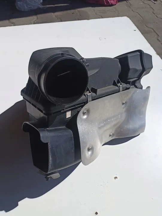 Ilmansuodattimen Kotelo BMW G20 G21 G22 G23 M340I M440I 8635100 image 6