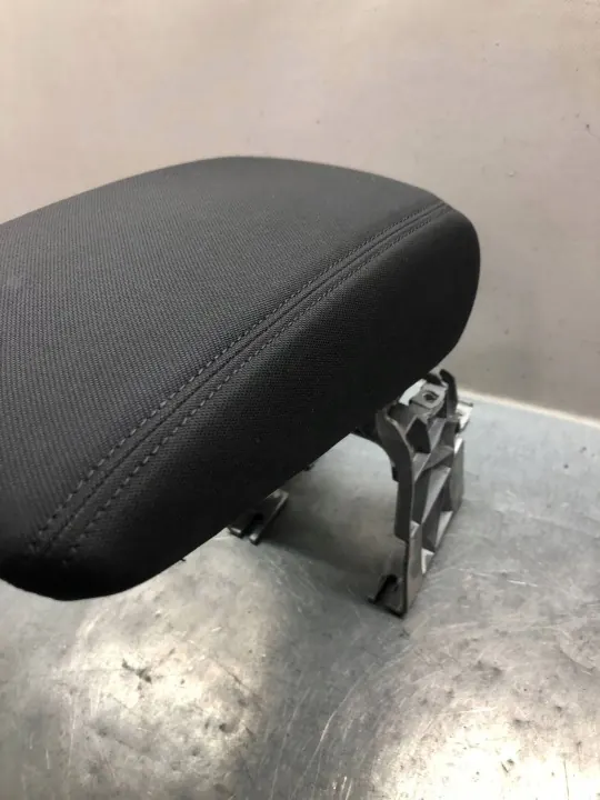 Tygarmskydd OEM 8V0864283 för Audi A3 8V Sedan/Sportback image 4