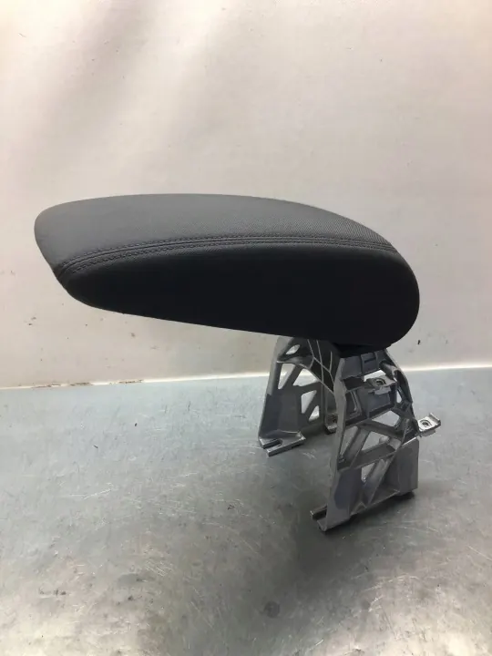 Tygarmskydd OEM 8V0864283 för Audi A3 8V Sedan/Sportback image 5